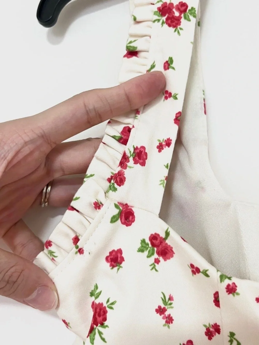 ⭐️NWOT⭐️ Zara floral stretch poplin tank top - Picture 4 of 4